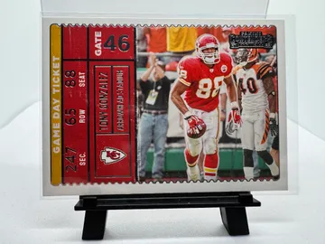 Sports Cards, Tony Gonzalez: GDT-TGO
